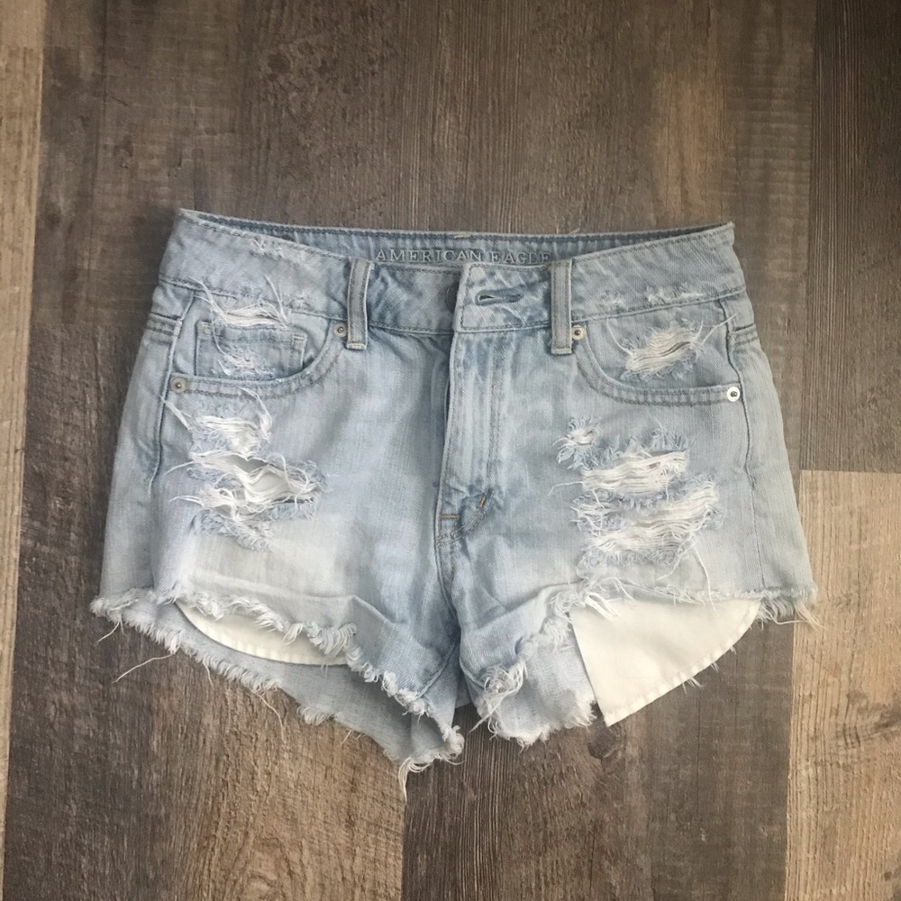 American Eagle Size 2 Jean Shorts